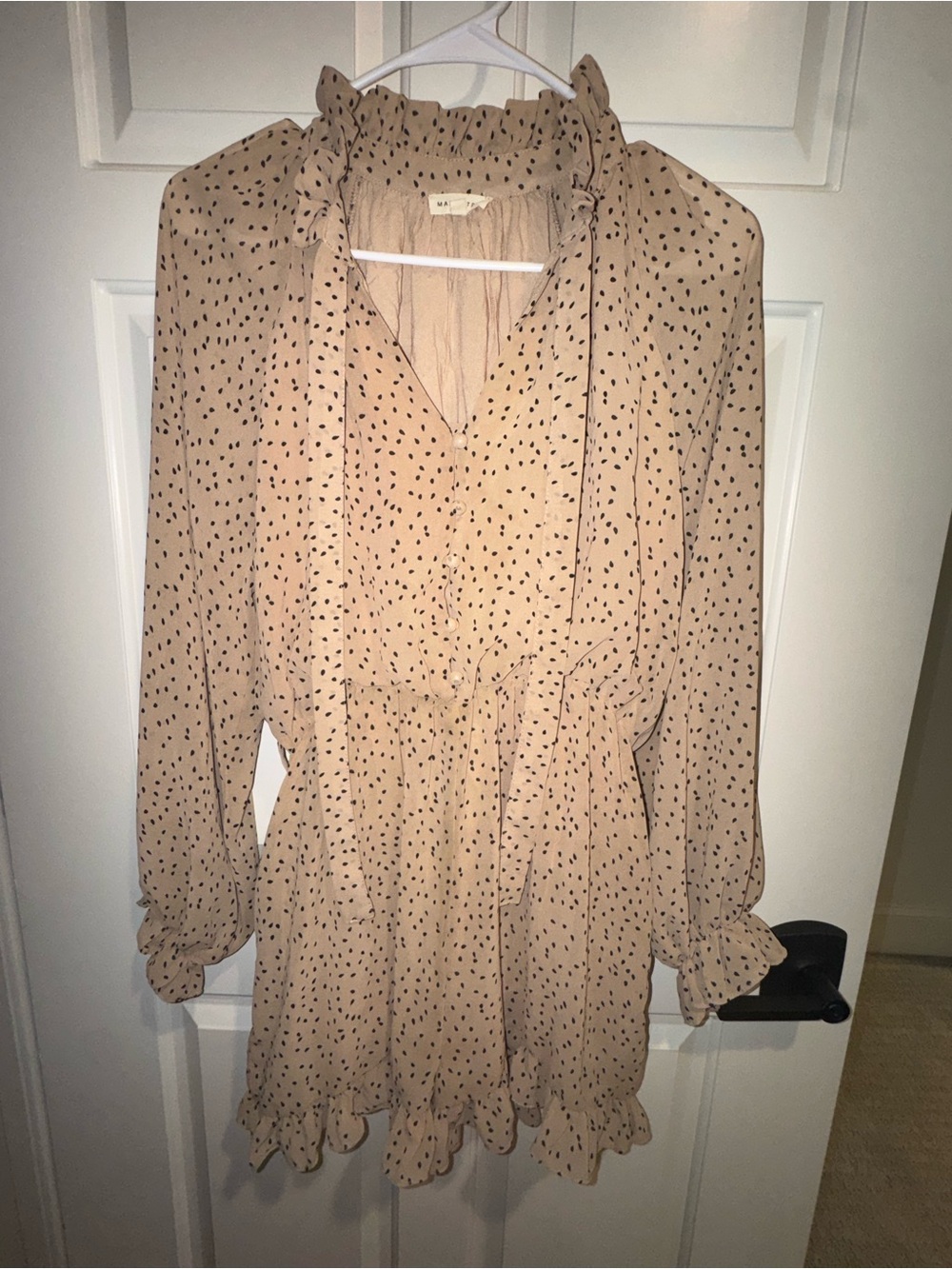 Main Strip Beige Polka Dot Long Sleeve Romper with Tie Neck